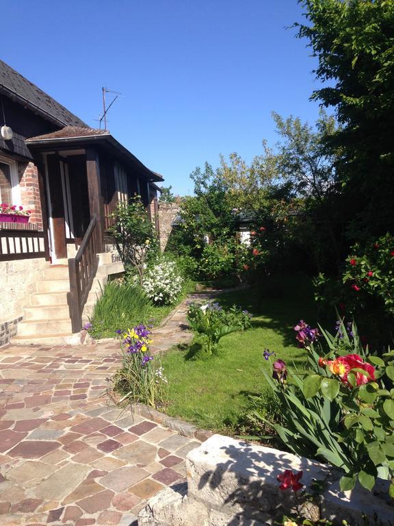 Le Galvani Honfleur Bilik gambar